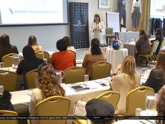 PERÚ - Diplomatura intensiva en Asesor de Imagen - Agosto/18